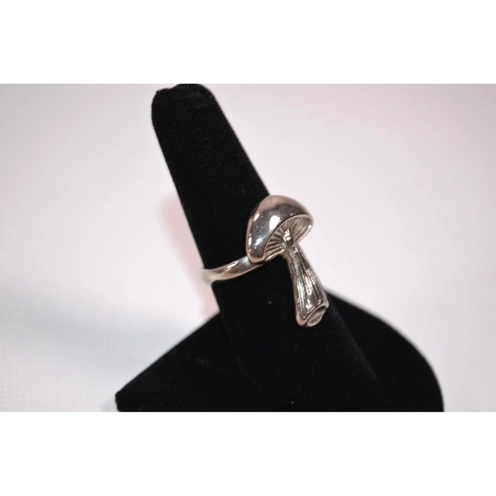 Silver Tone Mushroom Ring Size 6.75 Forest Nature‎ Woodland
